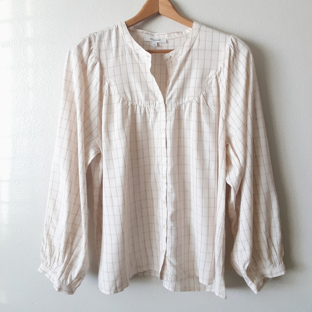 Madewell ballon sleeve peasant top.